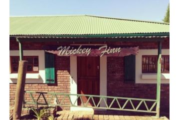 Mickey Finn Apartment, Dullstroom - 5