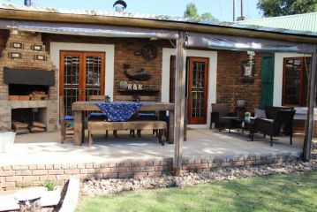 Mickey Finn Apartment, Dullstroom - 2