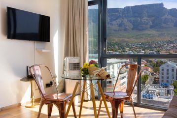 Urban Oasis At The Four Seasons Apartment, Cape Town - 2