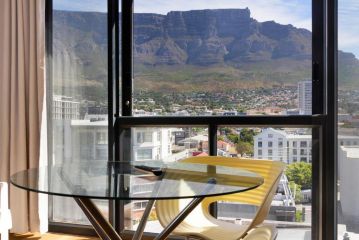 Urban Oasis At The Four Seasons Apartment, Cape Town - 5