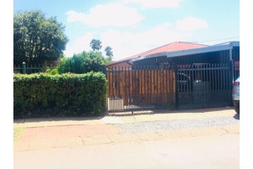 Mighty Seven Bed and breakfast, Pretoria - 4