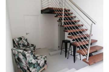 Miles House Guest house, George - 1