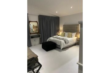 Miles House Guest house, George - 2