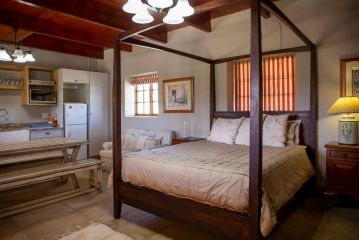 Milkwood at Kransfontein Estate Chalet, Stilbaai - 4