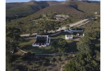 Milkwood at Kransfontein Estate Chalet, Stilbaai - 2