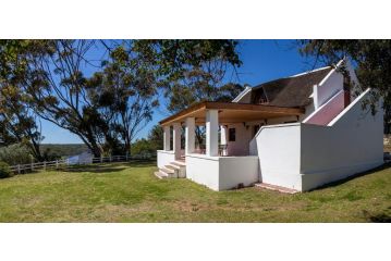 Milkwood at Kransfontein Estate Chalet, Stilbaai - 1