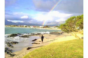 Milkwood Cottage Guest house, Gordonʼs Bay - 2