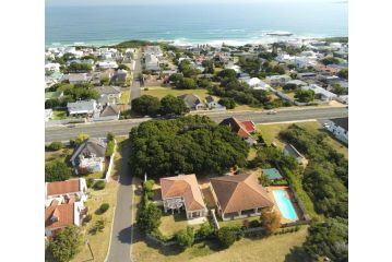 Milkwood Lodge Guest house, Hermanus - 2