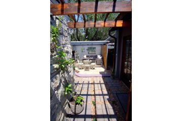 Milly's Touch B&B Studios Bed and breakfast, Roodepoort - 3