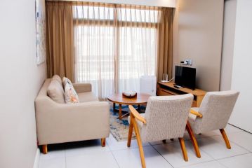 Minimalistic 1 Bed in Menlyn Maine Apartment, Pretoria - 2