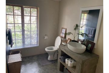 Mkhulu Crescent- Studio Apartment, Richards Bay - 2