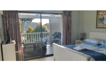Modern 1 bed studio apartment with amazing views Apartment, Plettenberg Bay - 5