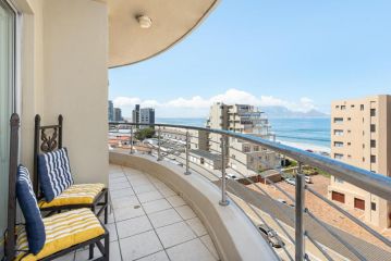 Modern 1 Bedroom in Blouberg Apartment, Cape Town - 3