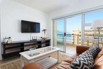 Modern 1 Bedroom in Blouberg Apartment, Cape Town - 1