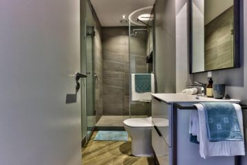 Modern Studio Premium Apartment in One Thibault Apartment, Cape Town - 4