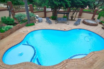 Menlyn Maine - Smart home with beautiful pool and garden Villa, Pretoria - 3