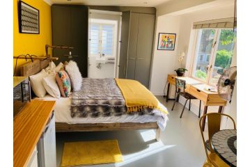 Modern studio apartment Apartment, Cape Town - 2