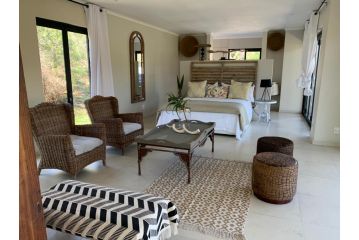 Crocodile Sands River Lodge Apartment, Nelspruit - 2