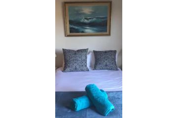 Monk's Cottage Guest house, Hermanus - 5