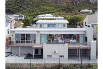 Mont Chanteclair Apartment, Hermanus - 1