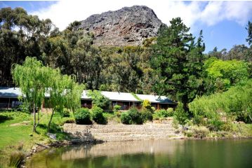 MontMartre Chalets and Guest house, Franschhoek - 5