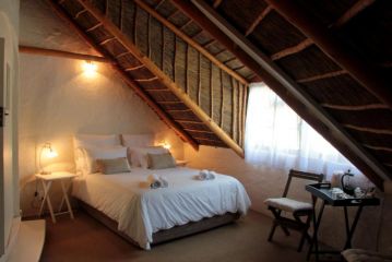 MontMartre Chalets and Guest house, Franschhoek - 1