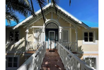 Montego 10, Caribbean Estates - gorgeous 8 sleeper Apartment, Port Edward - 1