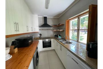 Montego 10, Caribbean Estates - gorgeous 8 sleeper Apartment, Port Edward - 3