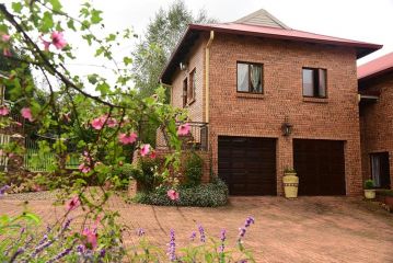 Mooiegeit Apartment, Dullstroom - 2