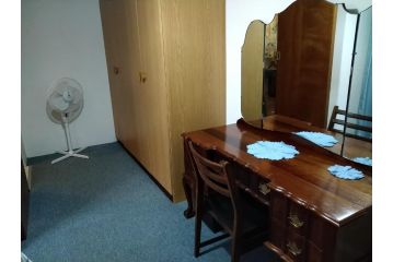 Mossienes Self catering Rooms Guest house, Wellington - 4