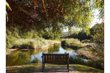 Mount Amanzi Hotel, Hartbeespoort - 5