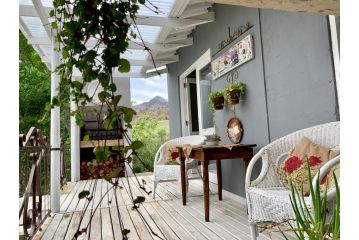 Mount Rose Cottage Apartment, George - 4