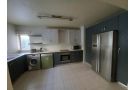 Mount Royal 02 Large 3 bedroom Ground floor apartment with Garden Apartment, Johannesburg - thumb 16