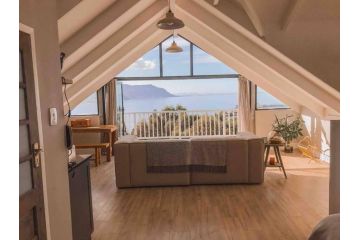 Mountain and Ocean views in SimonsTown at The Loft Apartment, Cape Town - 4