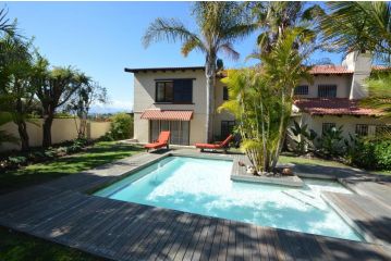 Mountain and Sea View Getaway Apartment, Plettenberg Bay - 1