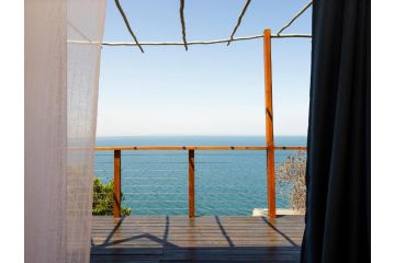 Mountain King - best ocean and whale views! Lofty in summer and cozy in winter Guest house, Cape Town - 1