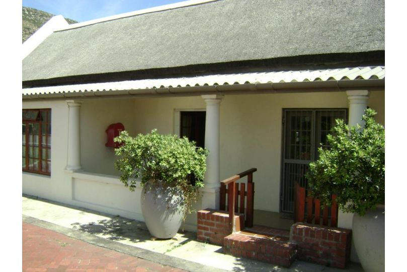 Mountain View Cottage Apartment, Fish hoek - imaginea 2