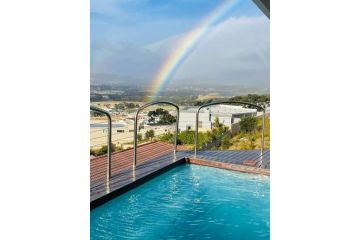 Mountainside 2 bed house with jaw dropping views ! Apartment, Cape Town - 4