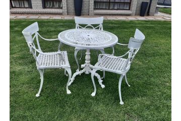 Mrs Catherines Selfcatering Apartment, George - 5