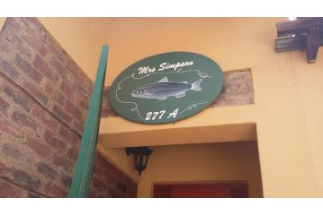 Mrs Simpson Guest house, Dullstroom - 1