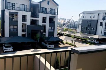Munyaka Waterfall: Executive Apartment, Midrand - 4