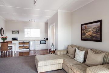 Nahoon Beach Villas Self Catering Apartments Villa, East London - 3