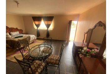 Nairobi Guesthouse and Lodge Guest house, Orkney - 1