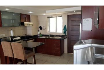 Nautica flat 401 Apartment, Mossel Bay - 1