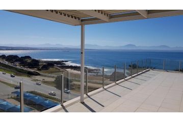 Nautica flat 401 Apartment, Mossel Bay - 2