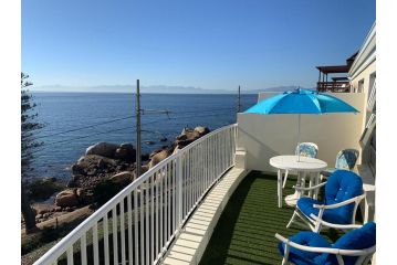 Paradise On the Bay Apartment, Fish hoek - 3