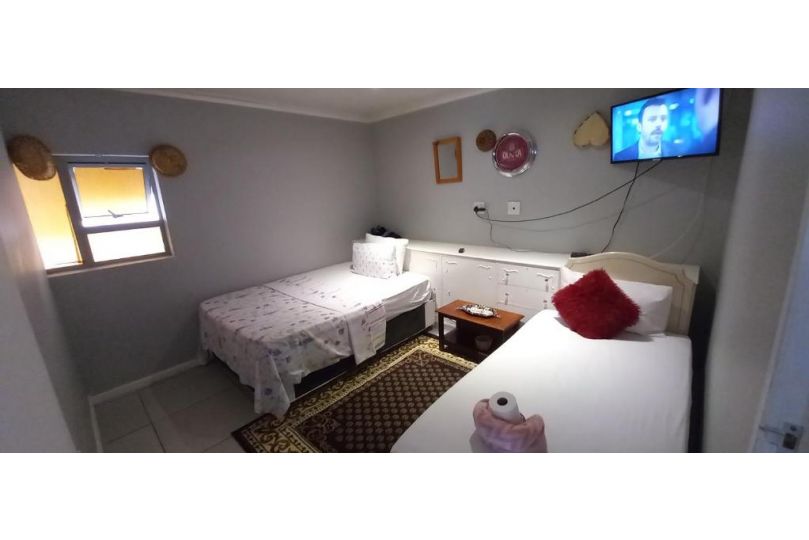 Neo&ruks comfortable rooms Maitland Guest house, Cape Town - imaginea 9