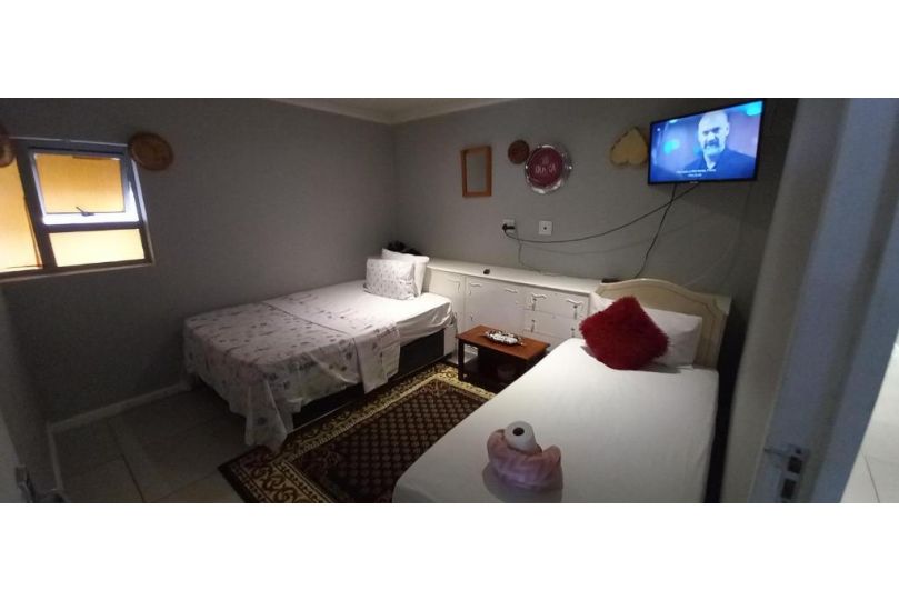 Neo&ruks comfortable rooms Maitland Guest house, Cape Town - imaginea 4