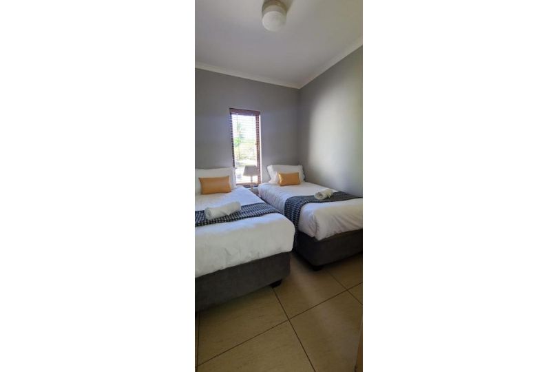 6 The Bridge Self Catering Apartment, St Lucia - imaginea 6