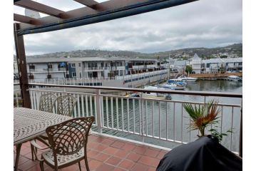 No 9 South Quay Knysna - Waterfront, balcony, free WIFI Apartment, Knysna - 5